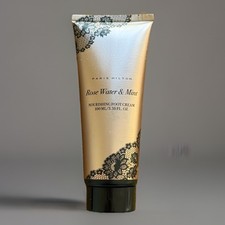 Paris Hilton Crema Piedi Nutriente Acqua di Rose e Menta 3,38 FL OZ Idratante