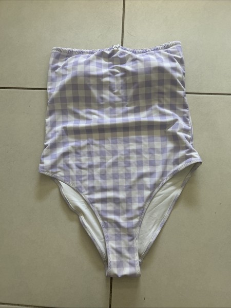 CHARLIE HOLIDAY  SIENNA PURPLE GINGHAM  STRAPLESS  ONE PIECE SWIMSUIT SZ M  (H40
