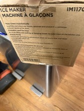Frigidaire 24" Universal Top Mount Refrigerator Ice Maker Kit IM117000 Hardware