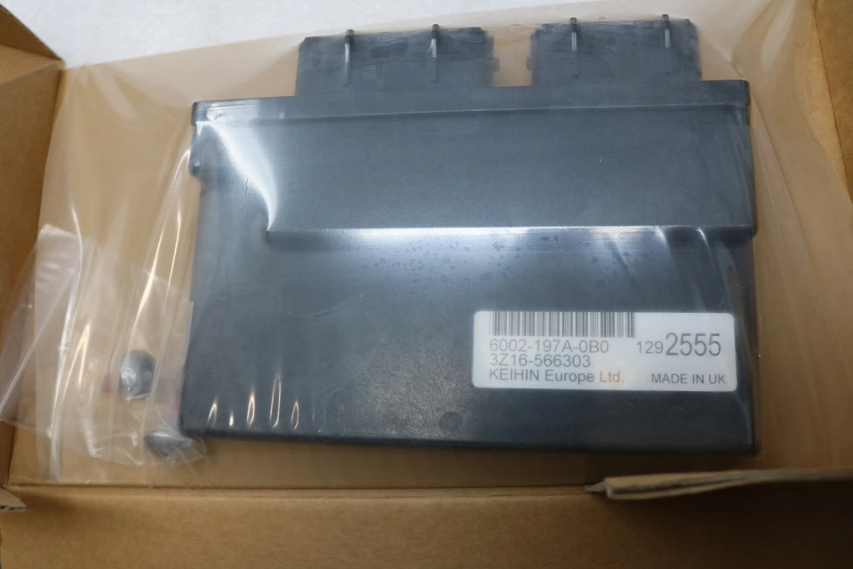 NUEVO OEM TRIUMPH UNIDAD DE CONTROL DEL MOTOR T1292555 TROPHY ECM Foto 2 de 2