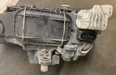 SEAT Leon 2017 Headlight RH Drivers Side 90112684 for sale online 
