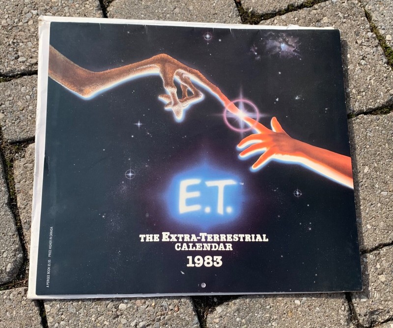 NEW E.T. EXTRA TERRESTRIAL PAPER COLOR Calendar 1983 VINTAGE MCM