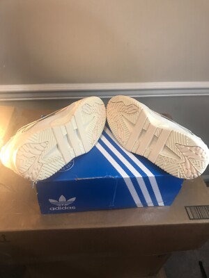 adidas niteball style