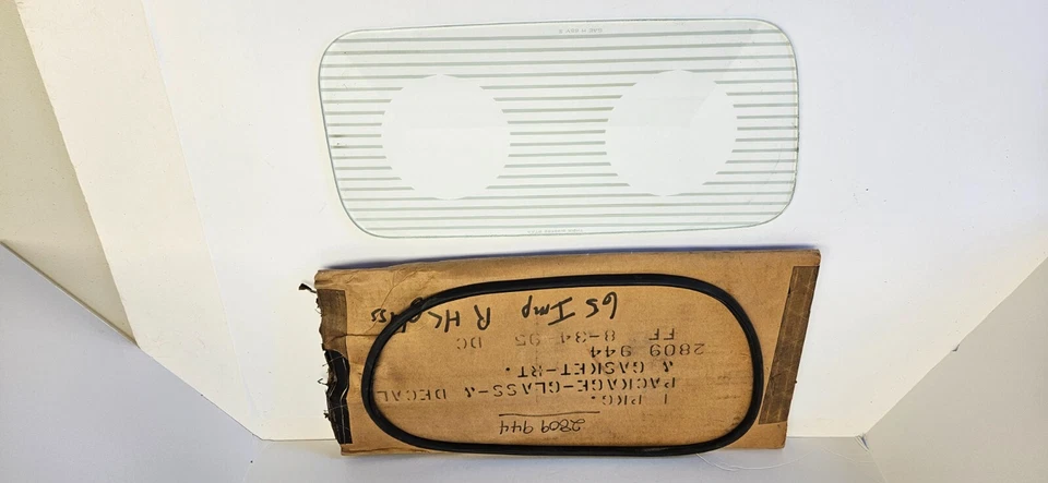 Chrysler Imperial 1965 delantero derecho pasajero faro lateral vidrio 2809944 nuevo en stock Foto 3 de 4