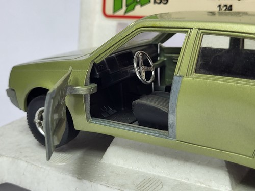 Vintage 1/24 Burago Renault 14TL Hat 139 Diecast Modellauto mit OVP - Bild 7 von 19