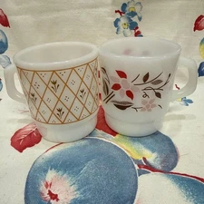 Thermocrisa Thermorei Milk Glass Mug