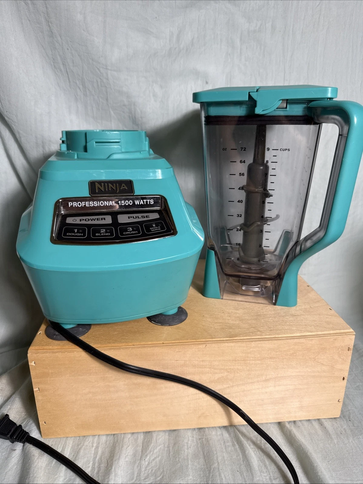 Nutri Ninja Professional Blender BL770 Mega Kitchen Blender
Opens in a new window or tab