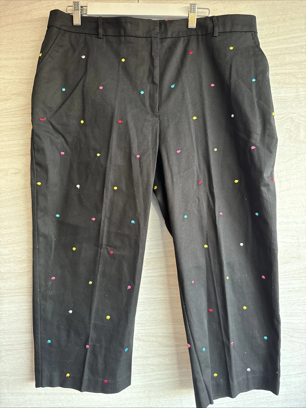 NWT JM Collection Capri Pants Black Rainbow Polka Dots Stretch Pockets Sz 18