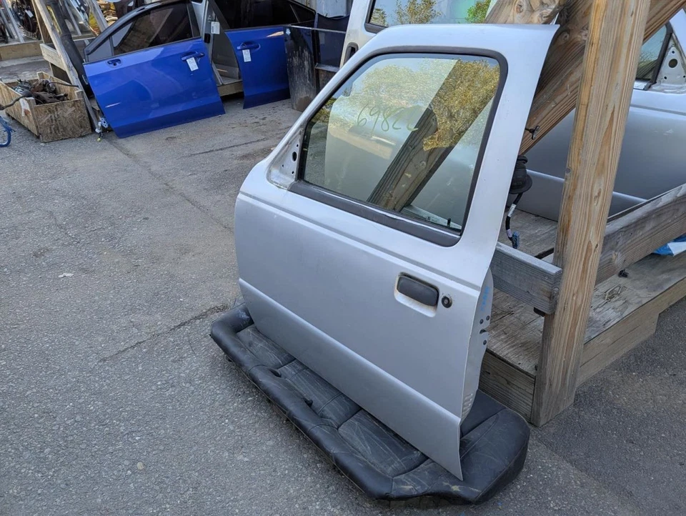 (LOCAL PICKUP ONLY) Driver Left Front Door Manual Fits 94-02 RANGER 791008 - Изображение 2 из 4