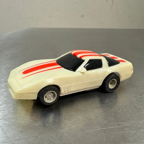 Vtg TYCO "Nite Glow" Corvette HO Slot Car Glow In The Dark - Red Glow WORKING