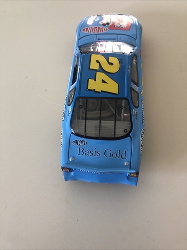 NASCAR*2000 JEFF GORDON #24 DuPont Peanuts Snoopy VINTAGE DIECAST* - Picture 4 of 8