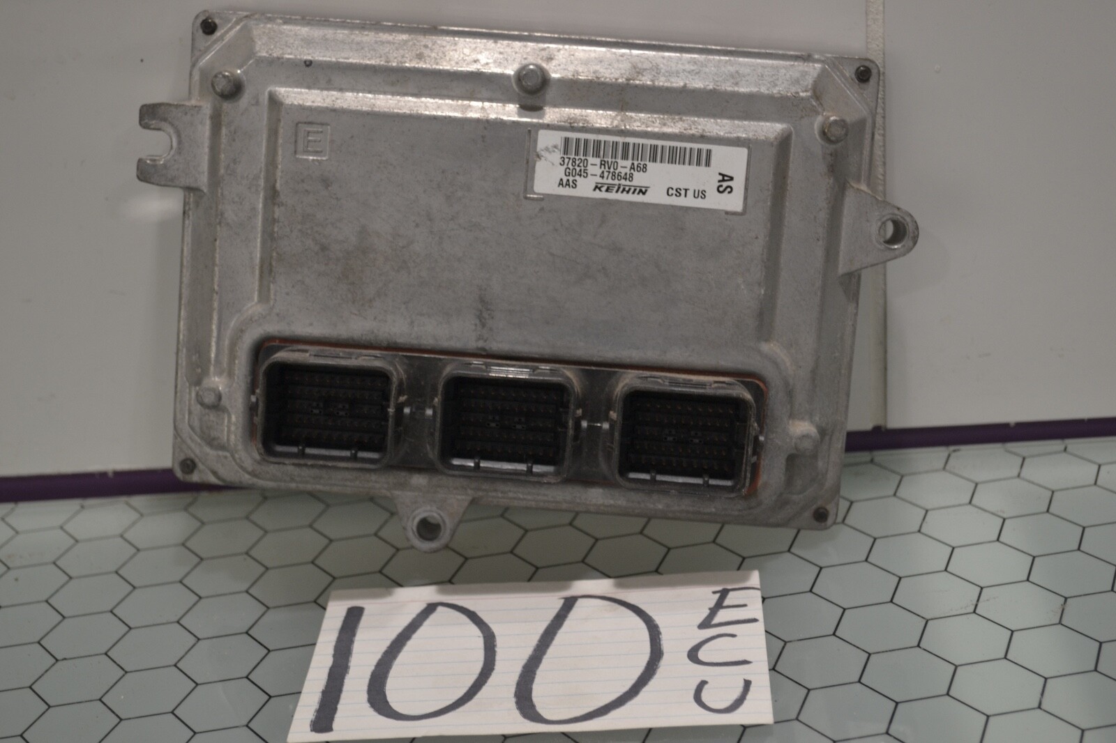 14 15 16 Honda Odyssey #100 Engine Computer ECM ECU 37820-RV0-A68