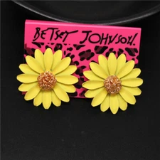 Yellow Enamel Cute Sunflower Girl Fashion Lady Women Stand Earrings