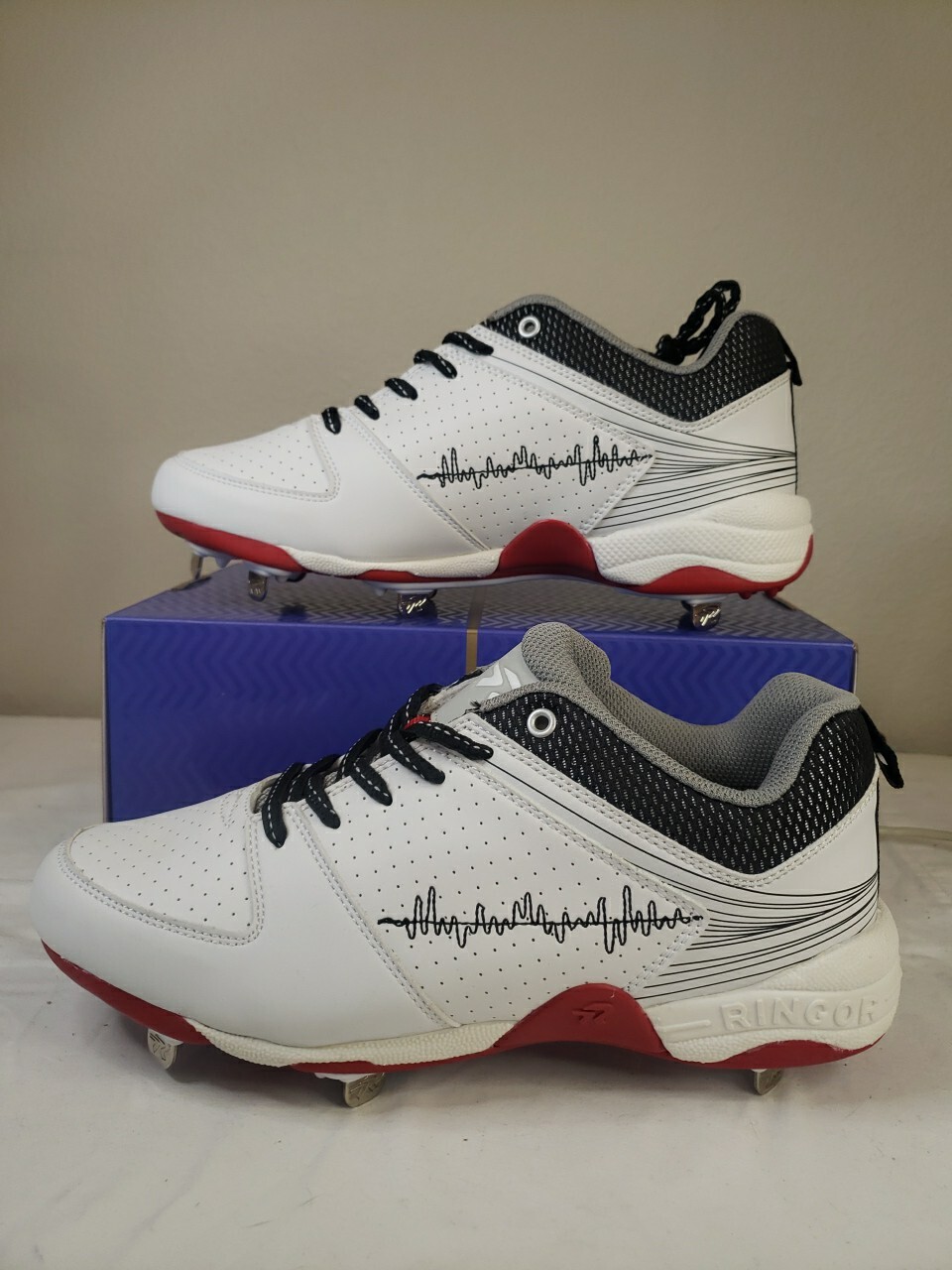 Softball Cleats Ringor Sound wave Spikes Women’s 9.5 White Black MSRP