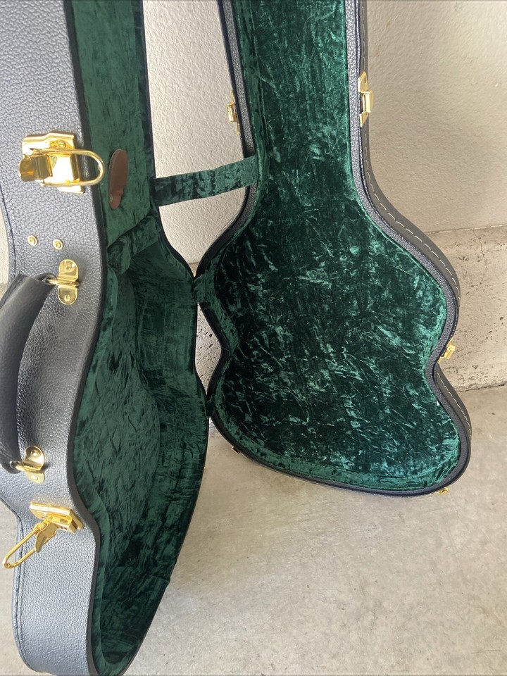 Classical Guitar Case Black Gold Trim With Keys eBay