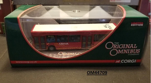 Corgi OM44709 Dennis Dart SLF 'Arriva Serving London' Bus 1/76 scale - Image 2 of 2