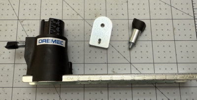 DREMEL 1/8'' ROTARY TOOL CIRCLE  CUTTING KIT ADAPTER WITH RULER PIECE