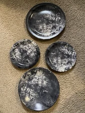 (4) England Dudson Finest Vitrified Urban Black Plates & Deep Coupe Bowl