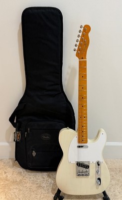 Fender Classic Series '50s Telecaster Lacquer MiM White Blonde w/ Gig Bag