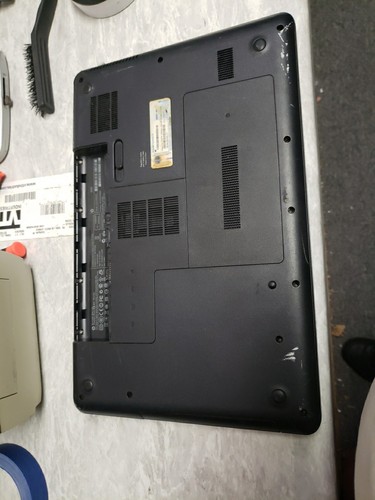 HP 2000 NOTEBOOK BOOT TO BIOS AMD E-2 4GB RAM 15.6 SCHERMO LEGGERE ANNUNCIO SPEDIZIONE GRATUITA - Foto 5 di 11