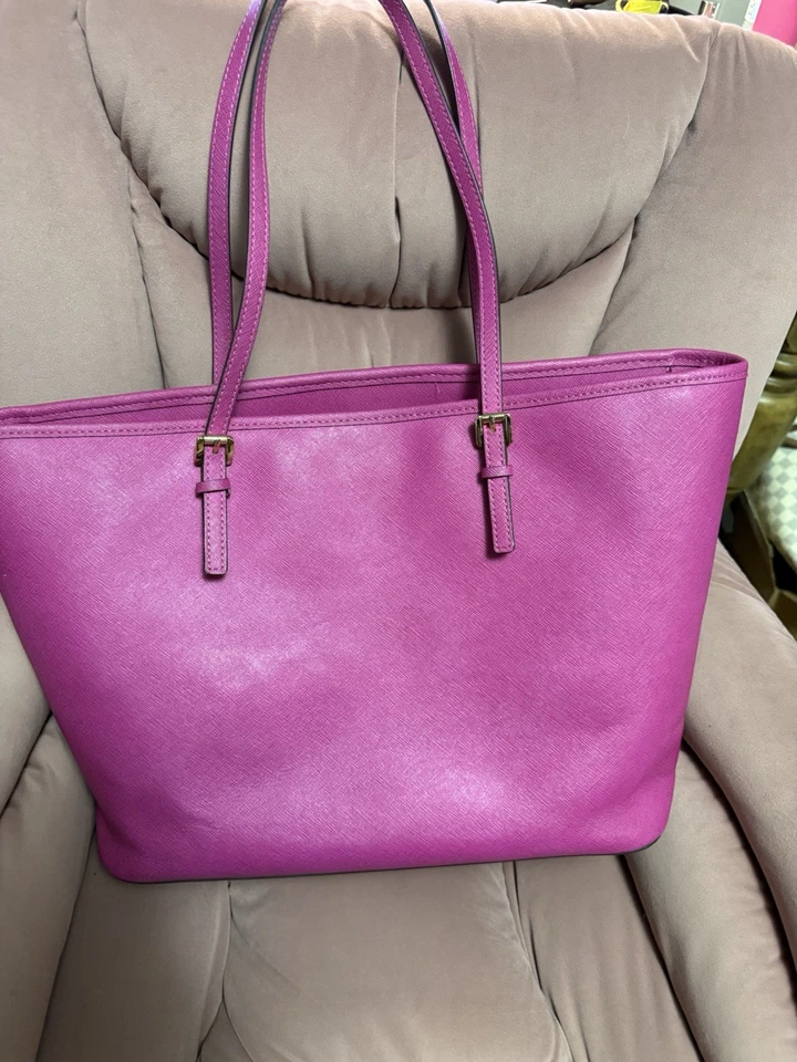 Bright pink Michael Kors Tote - Image 4 of 4