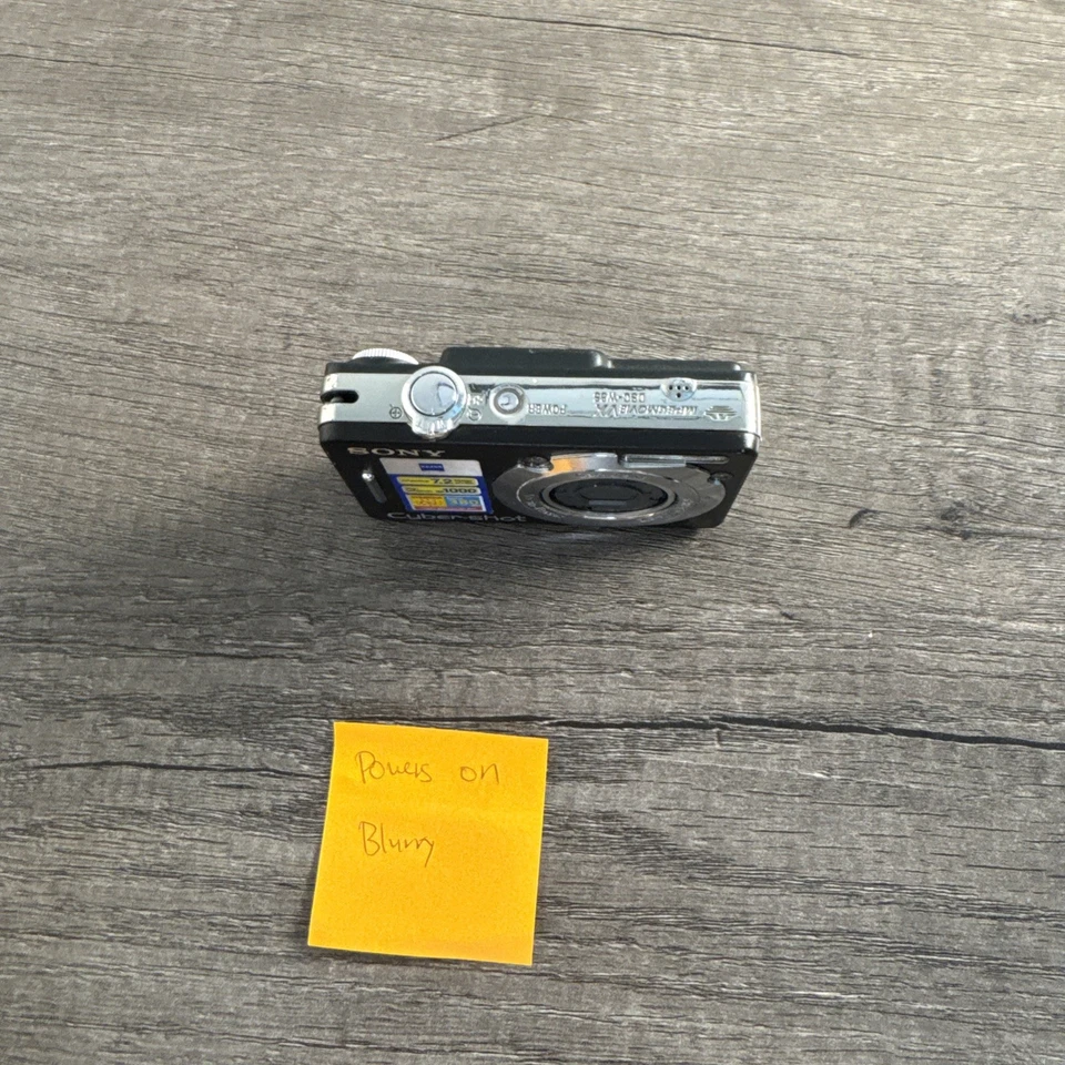 Sony Digital Camera Cybershot DSC-W55 7.2MP Black BLURRY - Image 2 of 4