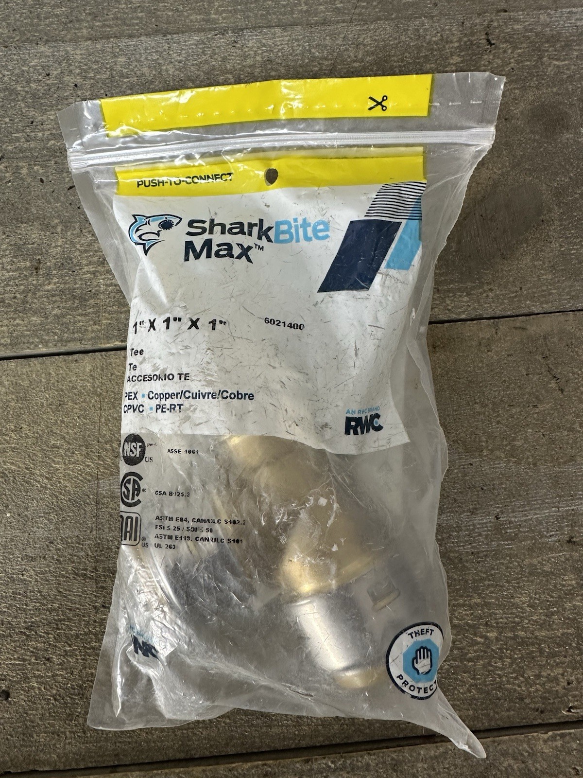 Sharkbite Max 1" X 1" X 1" Tee Push Connect Standard 6021400