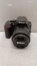Nikon D5500 DSLR Camera Kit with 18-55mm Lens Used