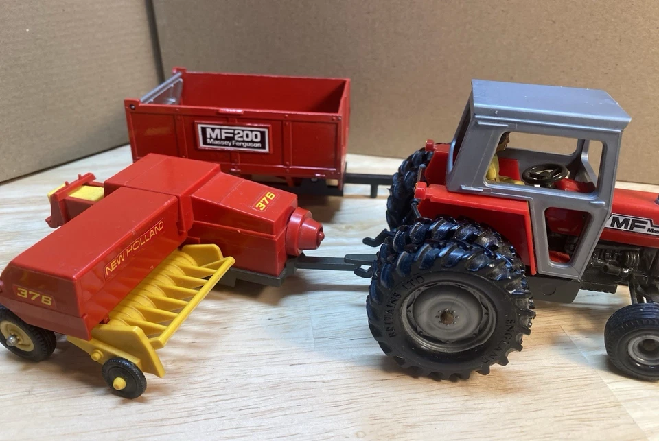 Massey Ferguson 595 Tractor MF Trailer, New Holland Baler, Ford Plow, Cultivator - Image 4 of 4