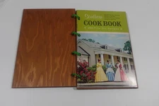 Vintage Southern Cookbook of Fine Old Recipes Wooden Binder 1971 Culinary Arts