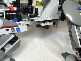 LEGO 7675: Lego Star Wars: AT-TE Walker 7675 - Near Complete w/ Minifigures