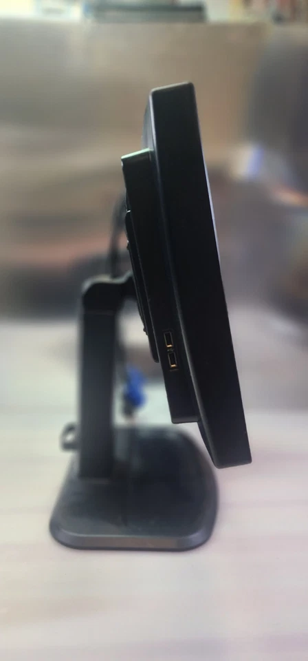 HP 19" LCD TFT Monitor L1955 HSTND - 2B01 1280x1024 4:3! Tested. - Image 2 of 4