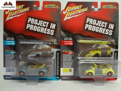 Johnny Lightning 1975 VW Super Beetle Conv Project in Progress Set of 2 JLSF020 