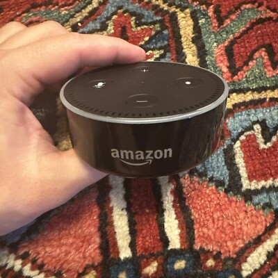 Amazon Echo Dot 2nd Gen Smart Speaker black RS03QR *USED*