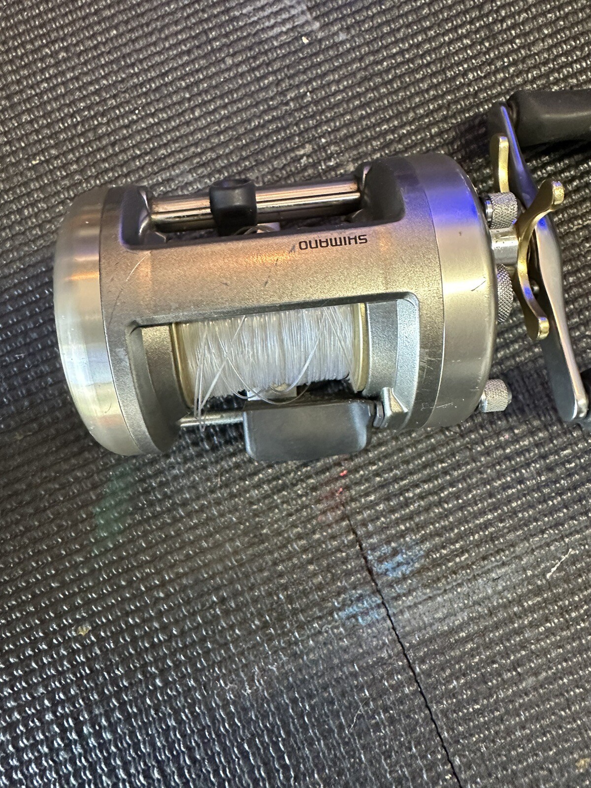 Shimano Cardiff 400A Baitcasting Reel 22255066877 eBay