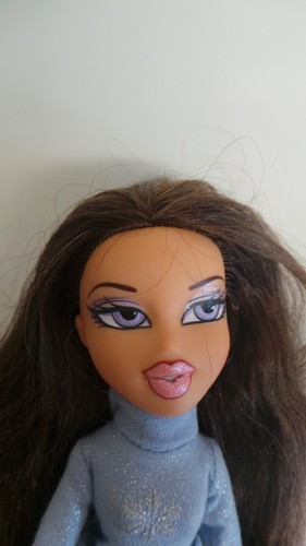 bratz wintertime wonderland dana - Picture 2 of 7