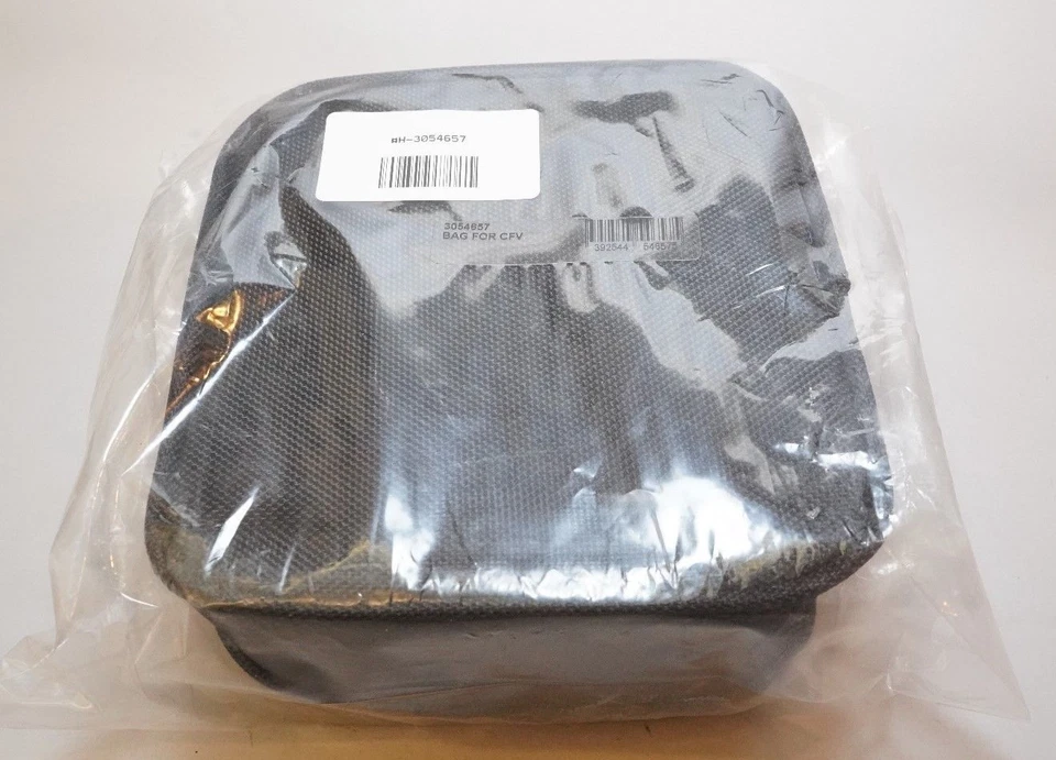 New Old Stock Hasselblad CFV 39 50 50C Digital Back Nylon Carrying Case - Image 4 of 4