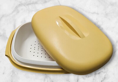 Vintage Tupperware 1273-3 Oval 3 Piece Gold Yellow Microwave Steamer / Strainer