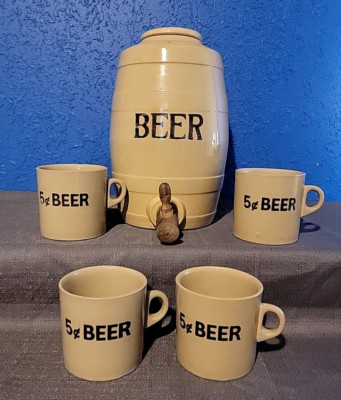 Moira Stoneware Crockery Beer Keg w/ Lid + 4 Pearsons of Chesterfield Beer Mugs