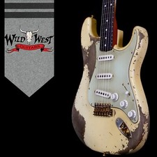 Fender Custom Shop Levi Perry 1962 Stratocaster Heavy Relic Vintage White