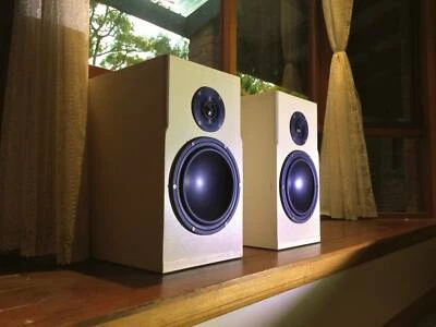 stereo speakers gumtree
