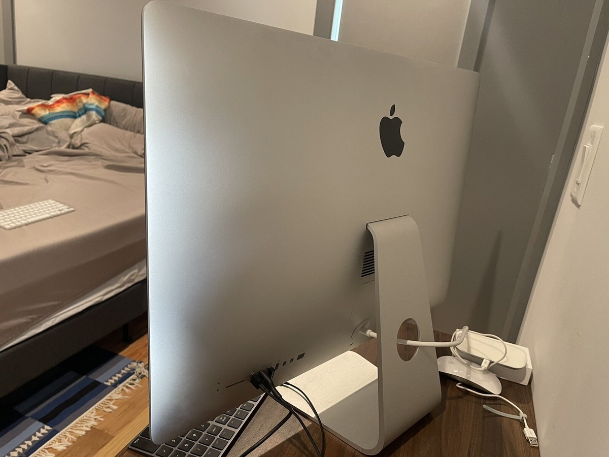 iMac Retina 5k 27-Inch Late 2014 4GHz Intel Core i7 32 GB 1600 MHz
