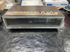 Realistic chonodate 229 clock radio works