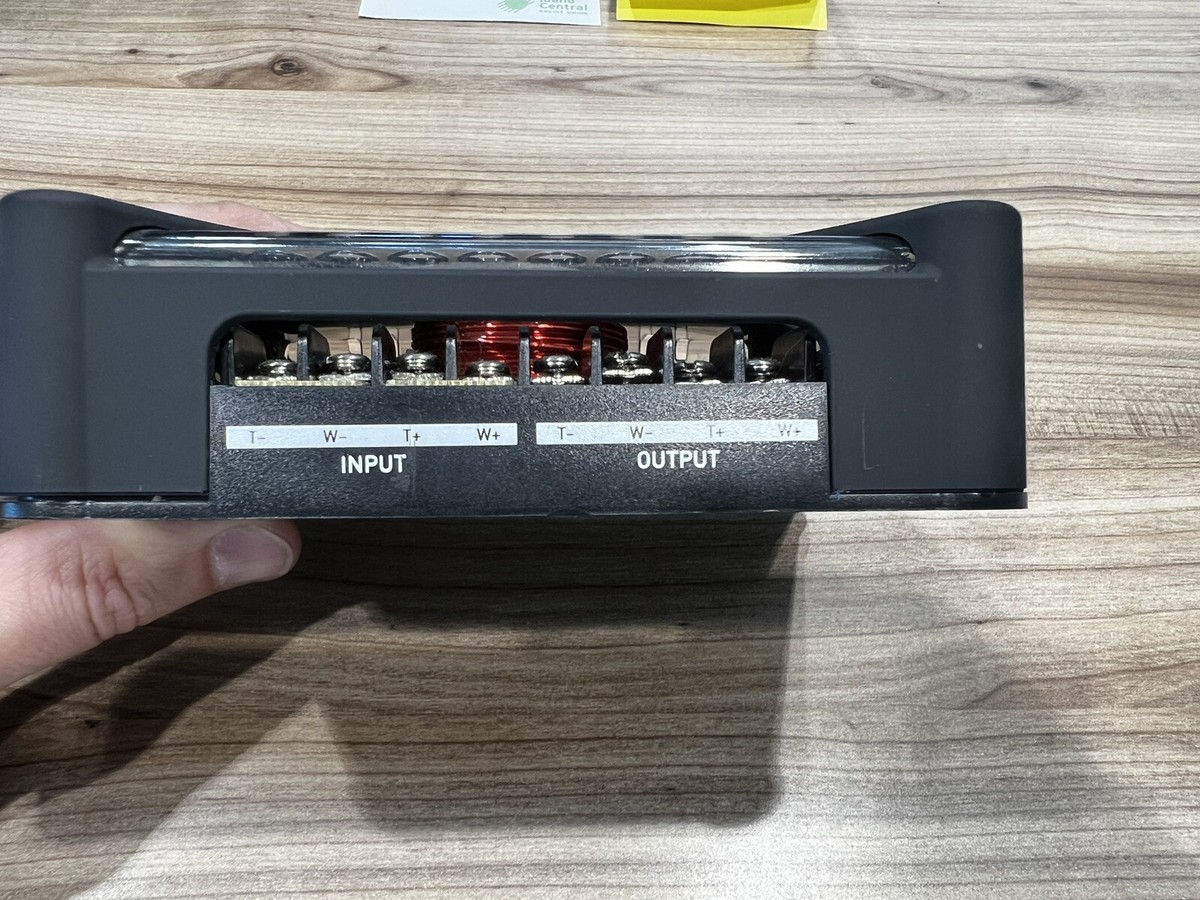 FOCAL 12-18dB/oct. crossover 2個セット Set Of 2 Focal 12-18dB/oct. Crossover Gently/barely Used! | eBay