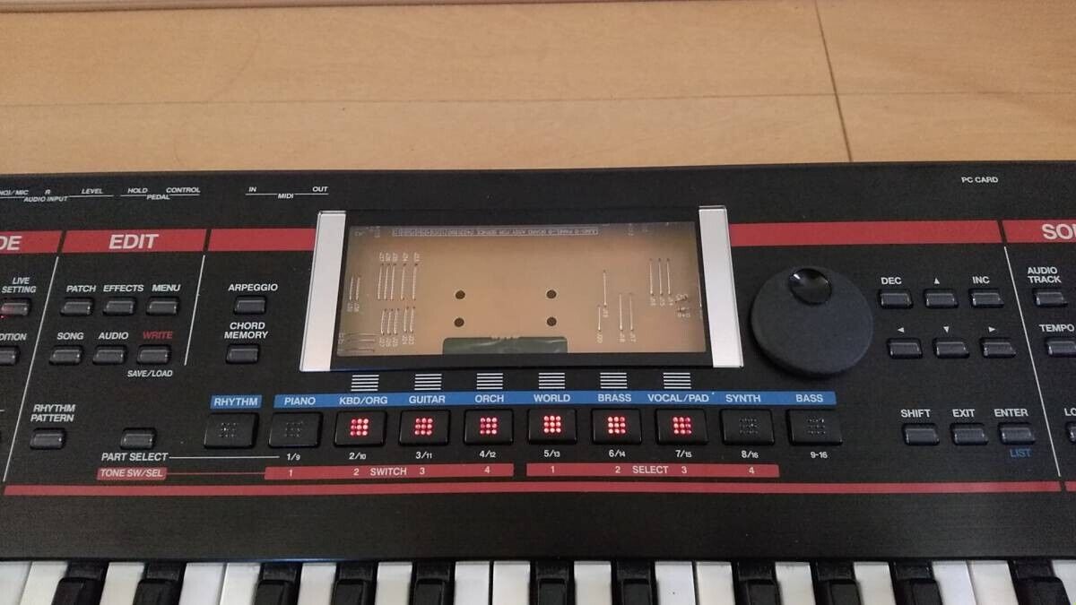 Roland Juno-G 61-key Keyboard Synthesizer Black Music Roland Juno-G 61-key Keyboard Synthesizer Black Music