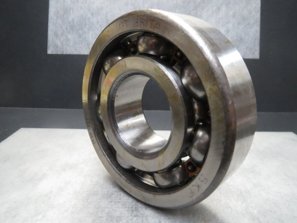 Rear Wheel Axle Bearing for MGB - RW118 - Made in Great Britain - Ships Fast! - Image 2 of 4