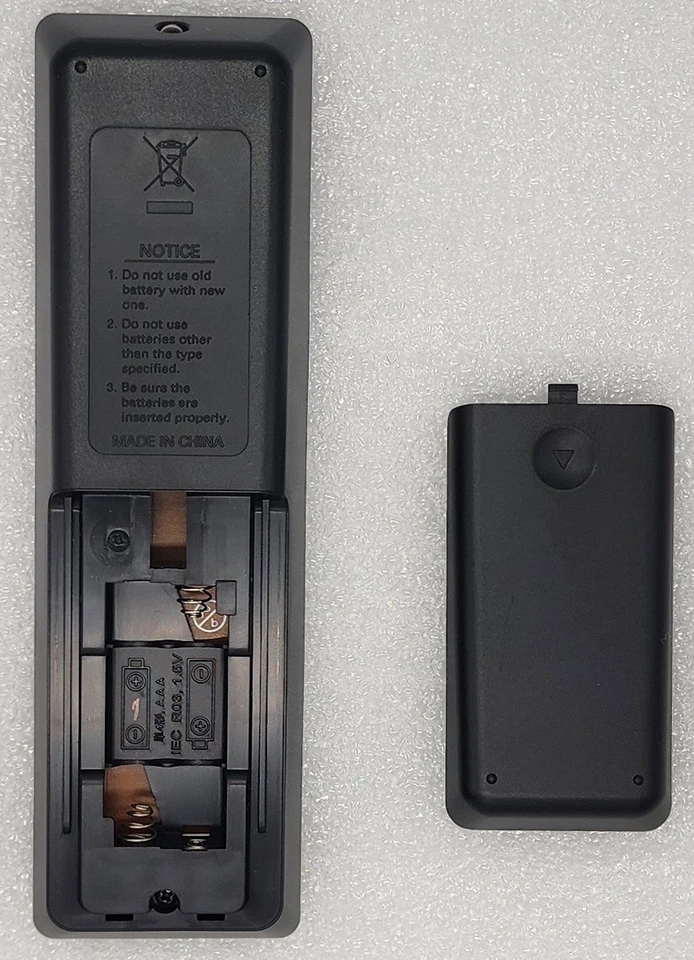 Magnavox LED/LCD TV Remote NH318UD - Image 2 of 2