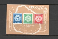 T3889 Uruguay 1969 Journée Du Timbre Feuille IMPERF MNH