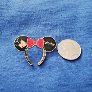 LOUNGEFLY Mickey and Friends Ears Set Mystery BoxLunch MICKEY MOUSE DISNEY PIN