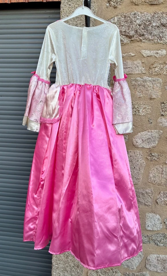 ROBE DE PRINCESSE 8 / 10 ANS - Photo 2/4